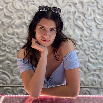 Dóra Anna S.