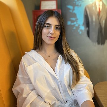 Andreea M.