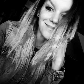 Kamila L.
