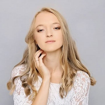 Daniela N.