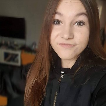 Nikol K.