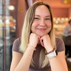 Simona S.