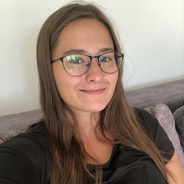 Lenka H.