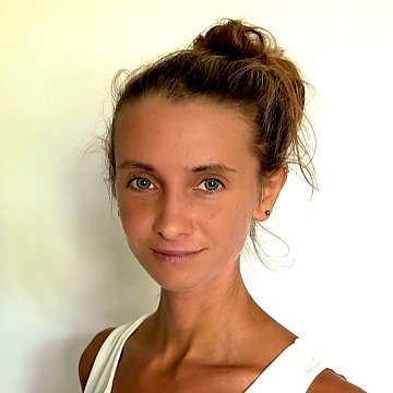 Yvonne R.