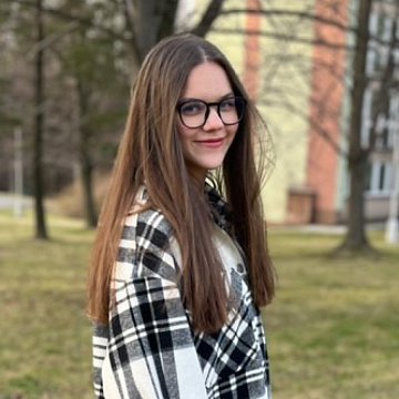Daryna S.