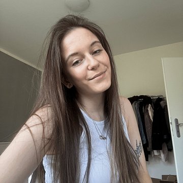 Veronika J.