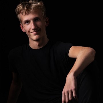 Hugo K.