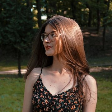 Andreea B.