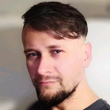 Marek V.