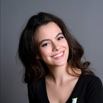 Ema M.