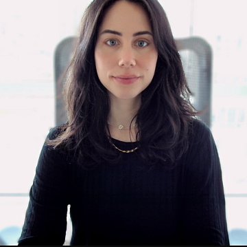 María A.