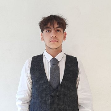 Levo L.