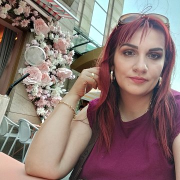 Roxana D.