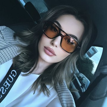 Delia D.
