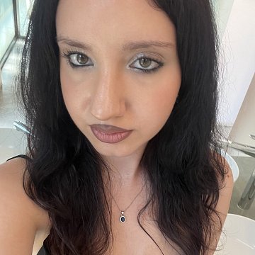 Gabriela Cristina V.