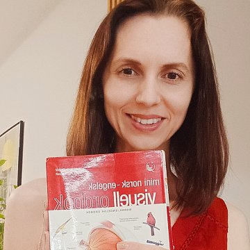 Lenka V.
